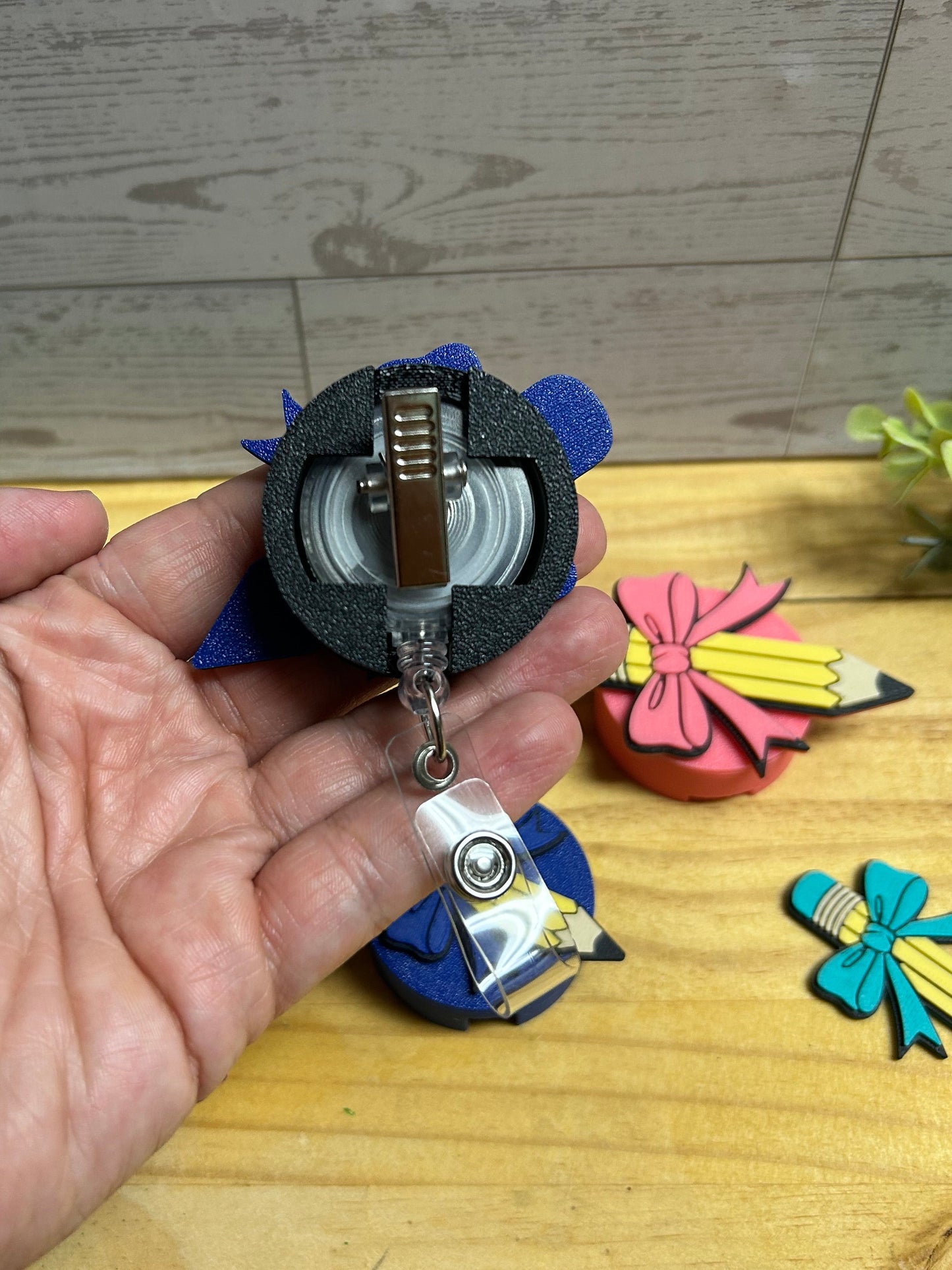 Pencil Bow Interchangeable Badge Reel
